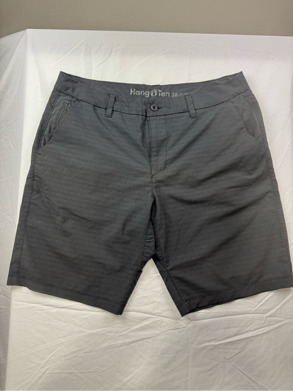 Hang Ten Men's Dark Gray Flat Front Shorts